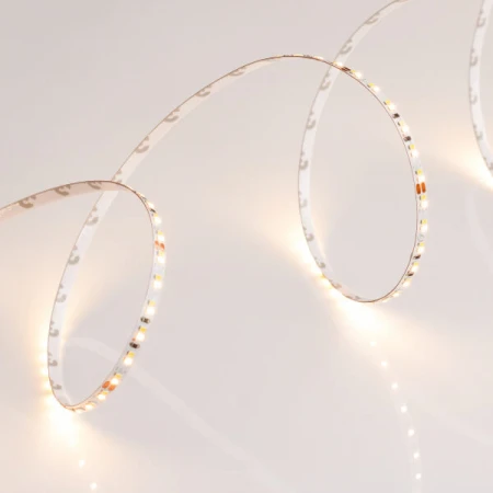 Светодиодная лента Arlight 9,6W/m 240LED/m 2216SMD теплый/холодный белый 5M 024506(2) Светодиодная лента Arlight 9,6W/m 240LED/m 2216SMD теплый/холодный белый 5M 024506(2)